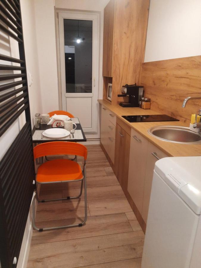 Lyra Apartment Сфинту-Ґеорґе Екстер'єр фото
